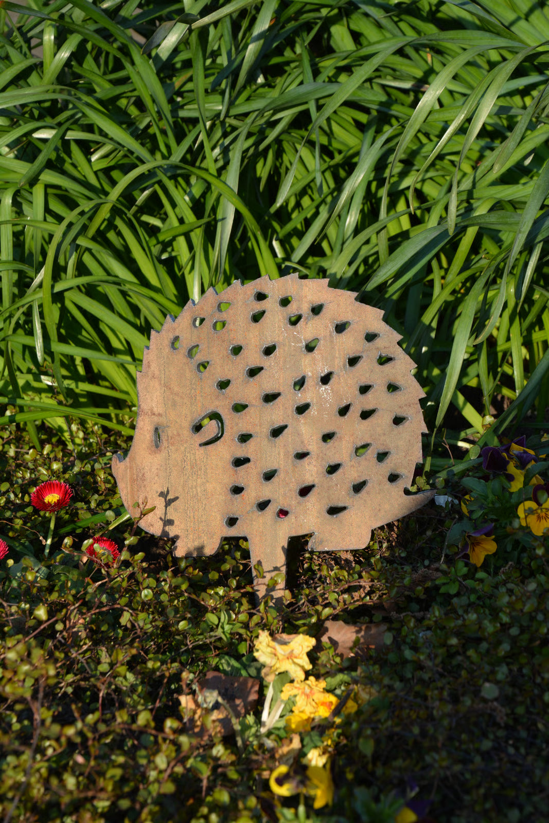 Großer Igel als Stecker
